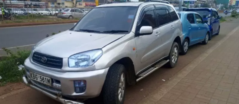 Toyota Rav4   - 2004