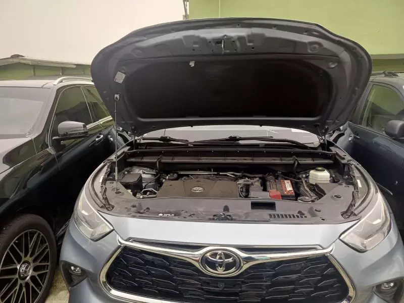 Toyota Highlander - 2021