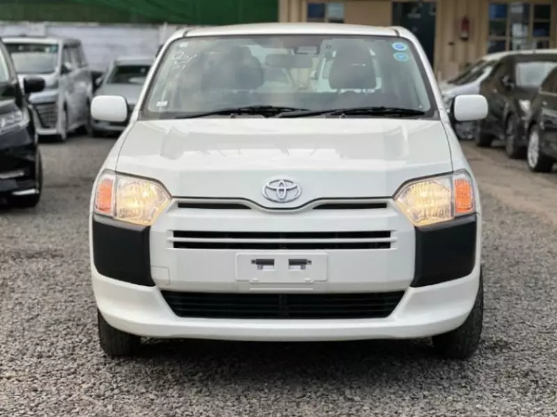 Toyota Succeed    - 2018