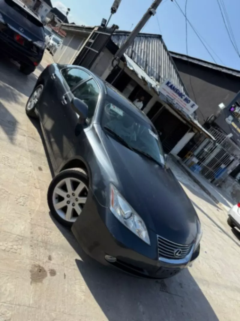 Lexus ES 350   -