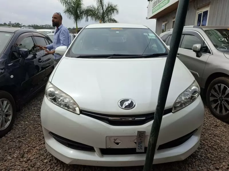 Toyota Wish - 2012