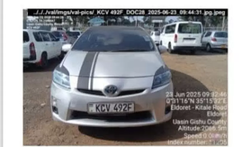 Toyota Prius   - 2012