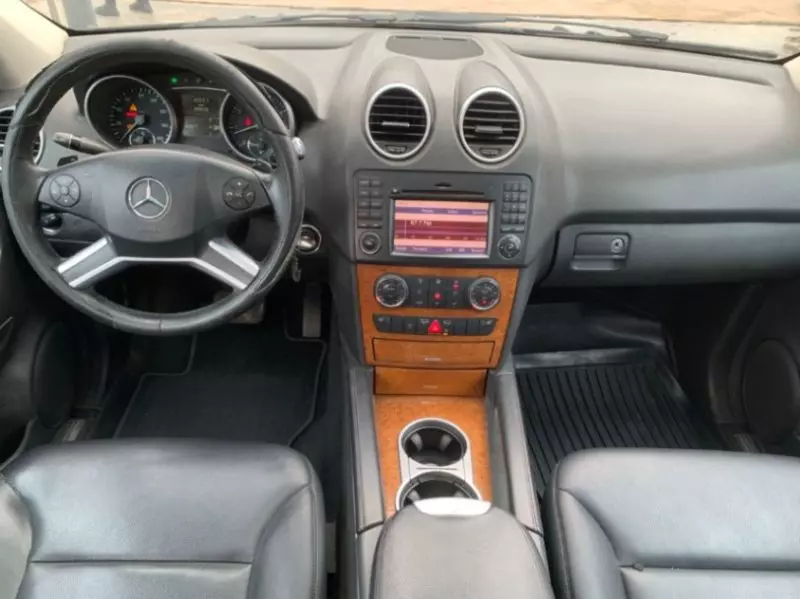 Mercedes-Benz M-Class   - 2009