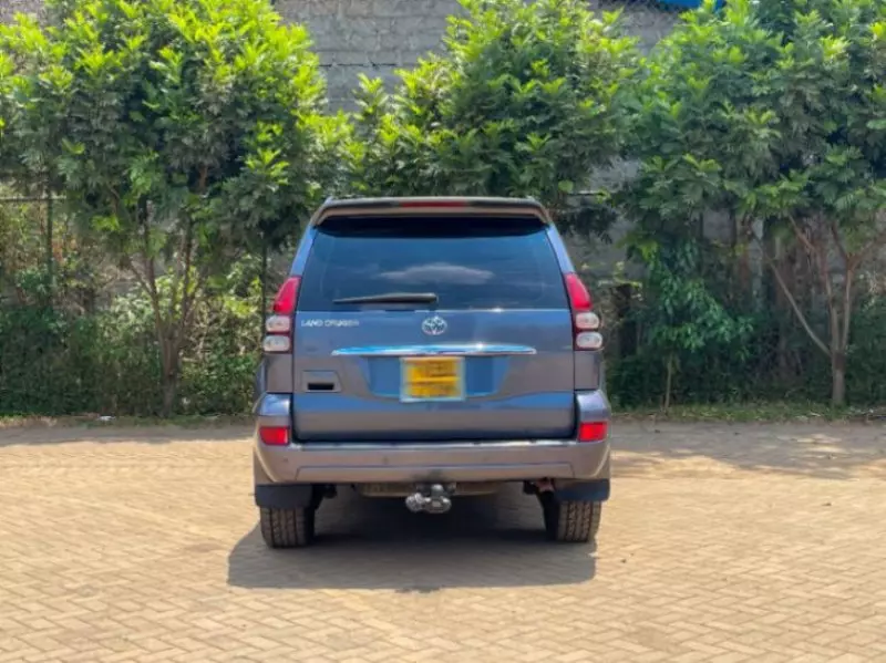 Toyota Prado   - 2006
