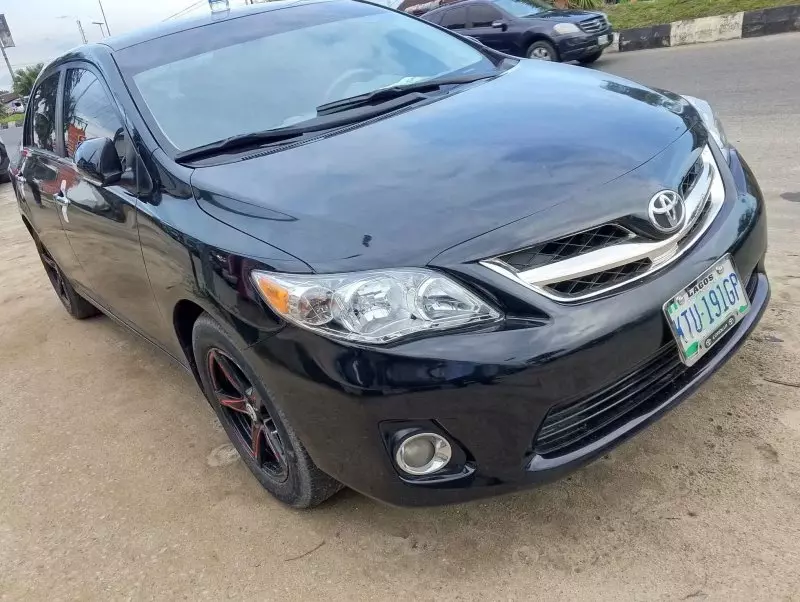 Toyota Corolla   - 2010
