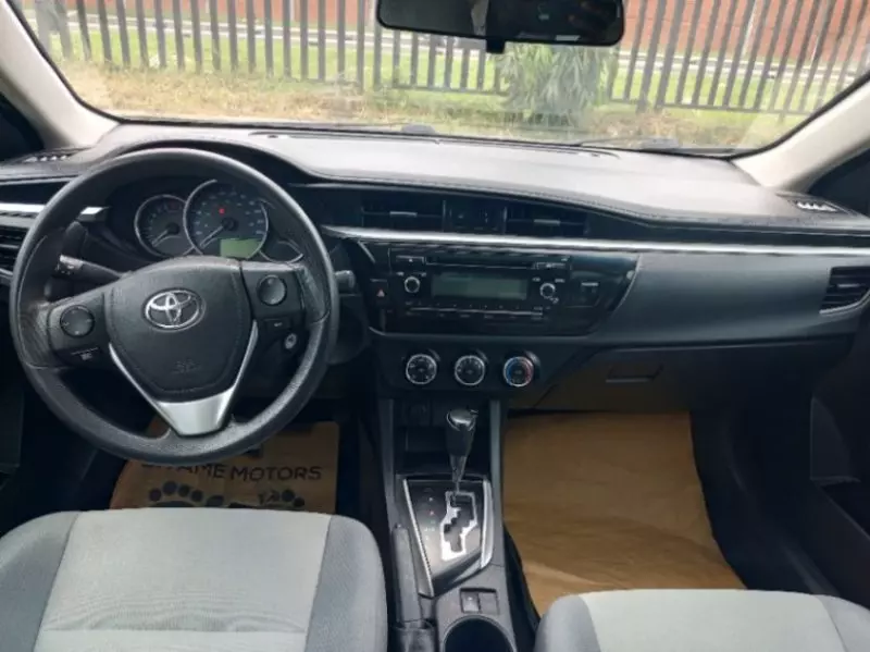Toyota Corolla   - 2016