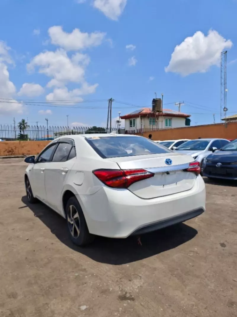 Toyota Corolla   - 2018