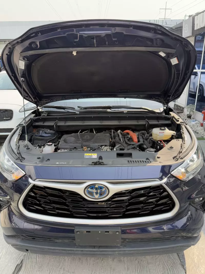Toyota Highlander   - 2022