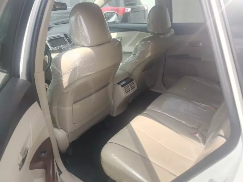 Toyota Venza   - 2010