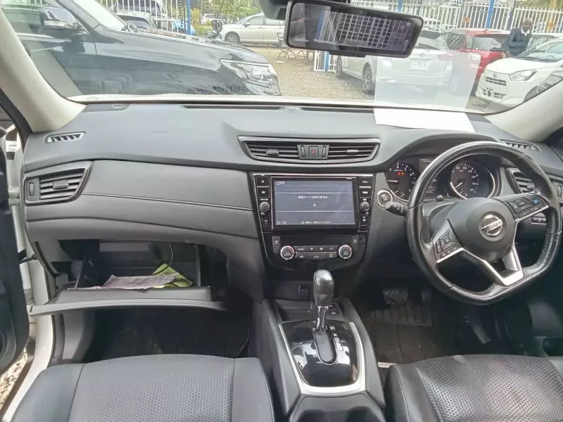 Nissan X-Trail   - 2018