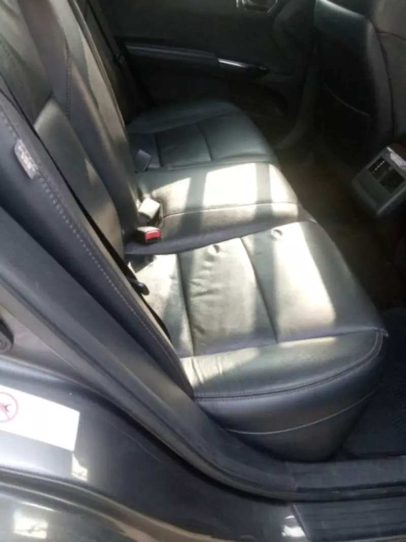 Toyota Avalon   - 2014