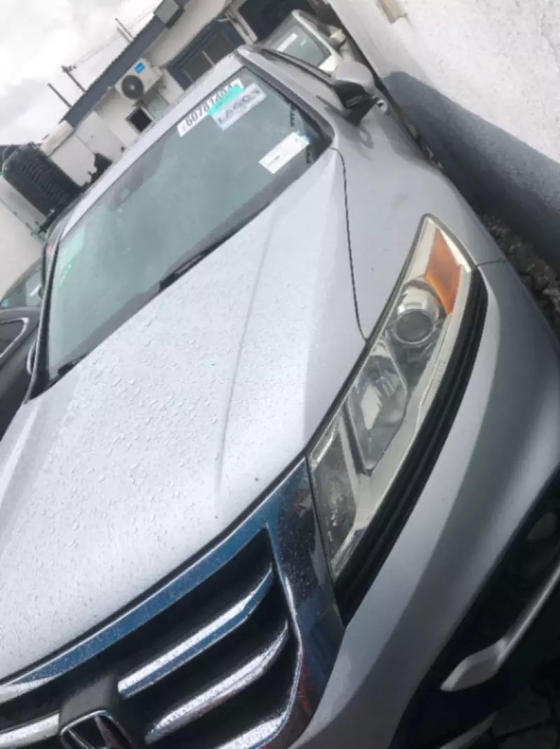 Honda Accord Crosstour   - 2013
