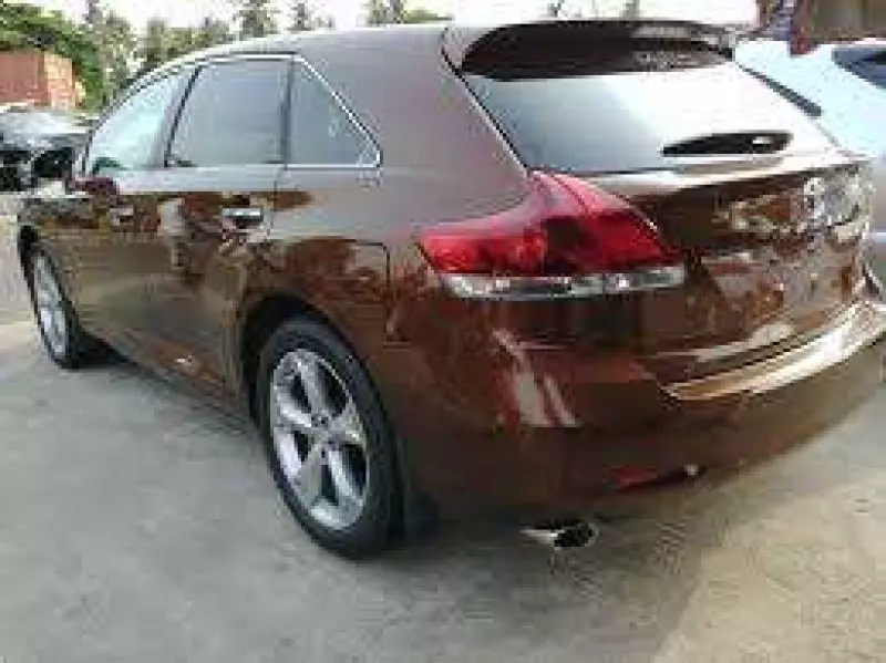 Toyota Venza   - 2014