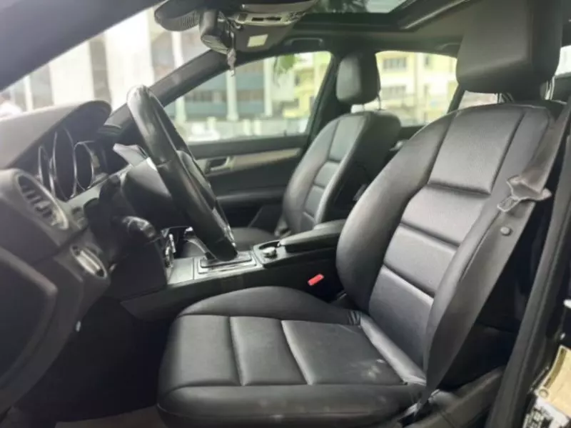 Mercedes-Benz C-class   - 2012