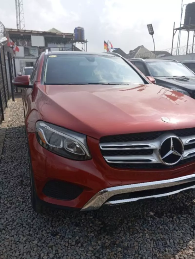 Mercedes-Benz GLC 300