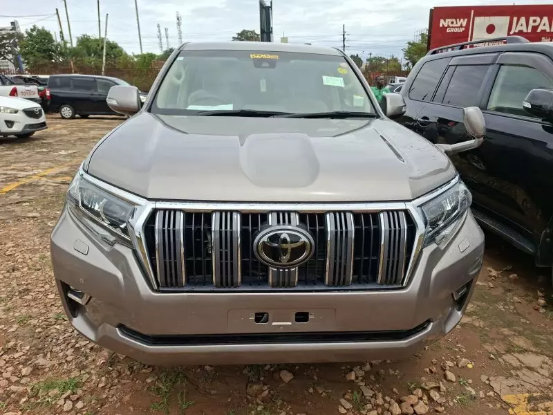 Toyota Landcruiser Prado   - 2020