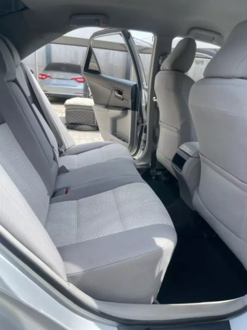 Toyota Camry   - 2013