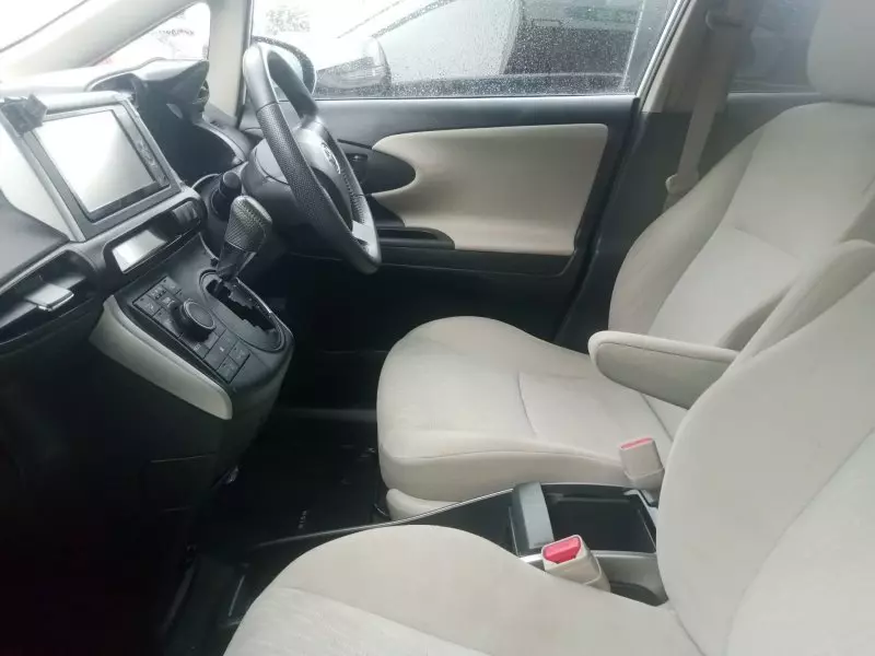 Toyota Wish - 2012