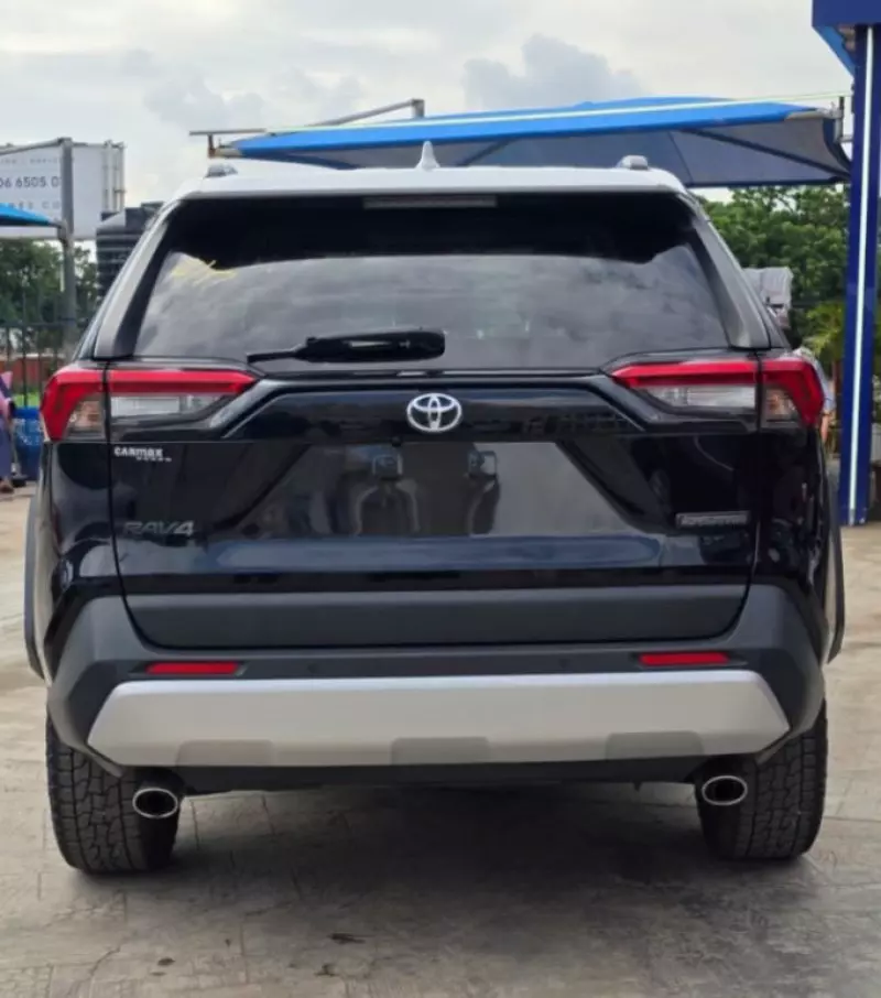 Toyota RAV 4   - 2019
