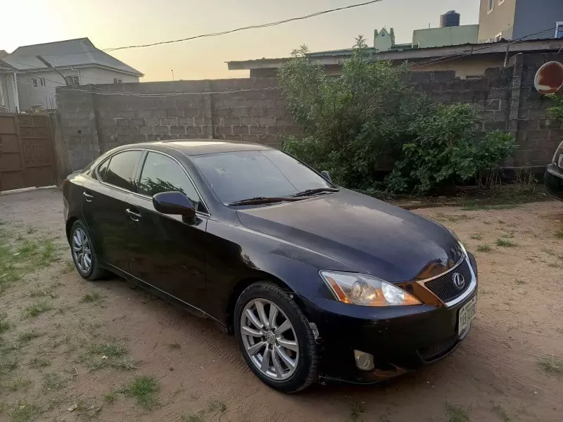 Lexus IS 250