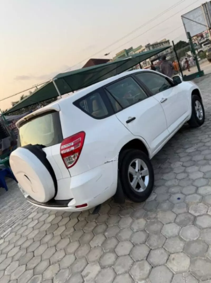 Toyota RAV 4