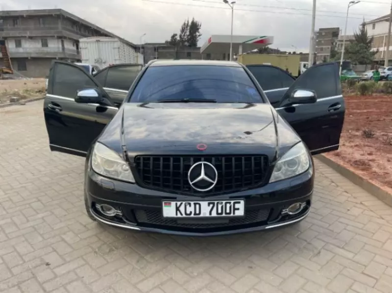 Mercedes-Benz C 200   - 2009
