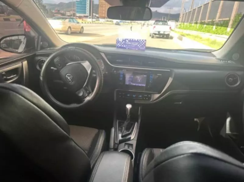 Toyota Corolla   - 2018