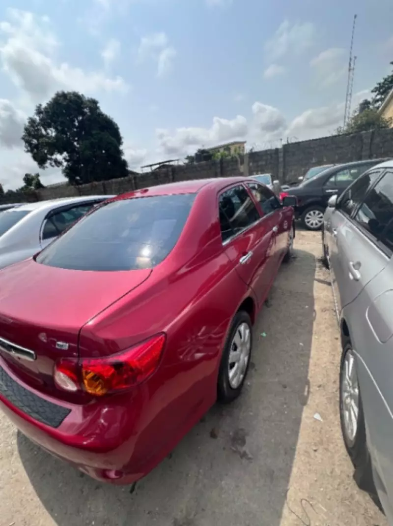 Toyota Corolla   - 2013