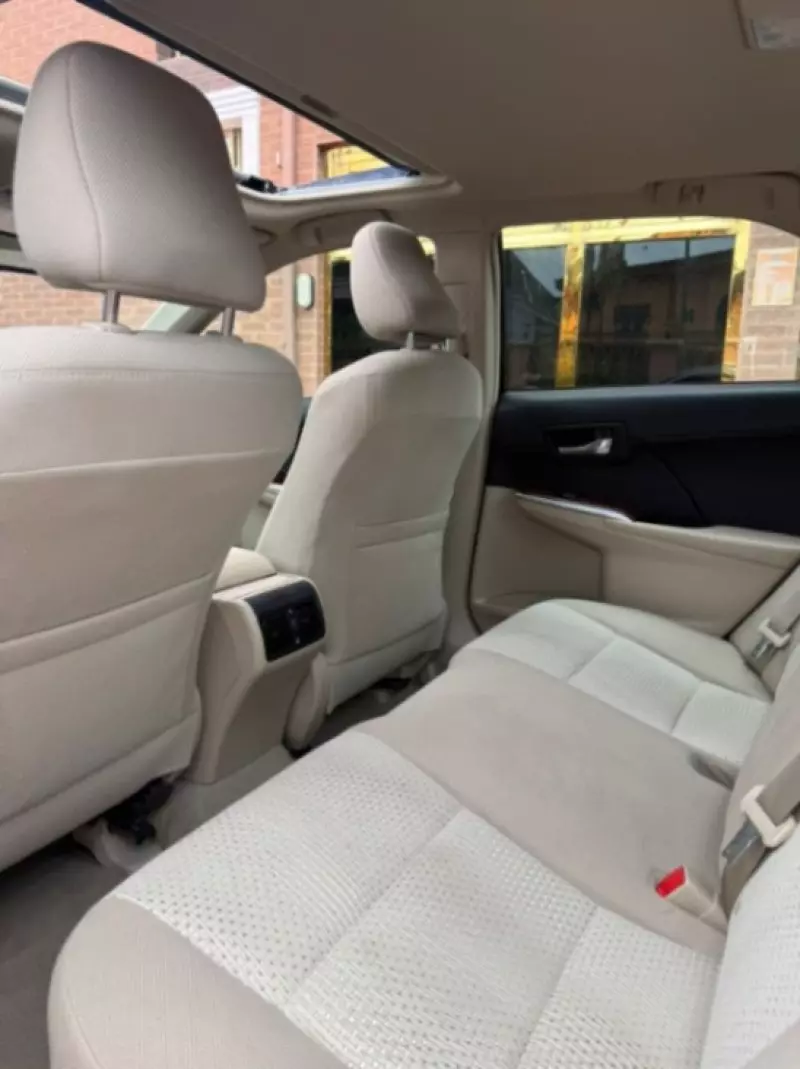 Toyota Camry   -