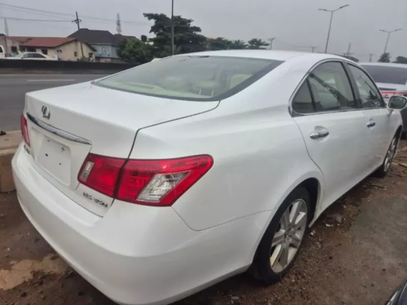 Lexus ES 350