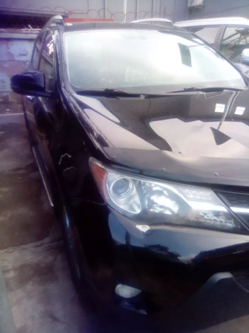 Toyota Rav4   - 2013