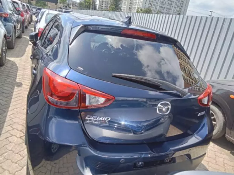 Mazda Demio   - 2018