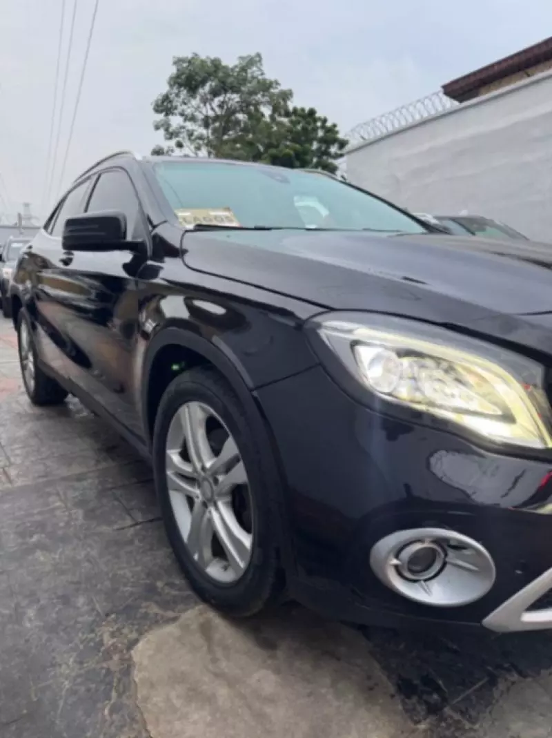 Mercedes-Benz GLA 250   - 2017