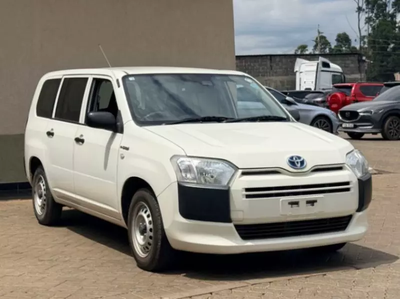 Toyota Succeed    - 2019