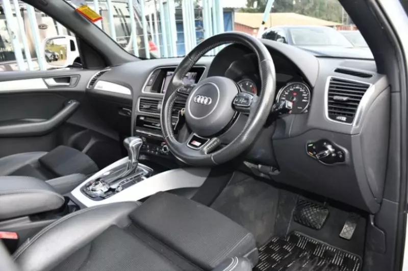 Audi Q5   - 2016