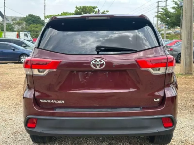 Toyota Highlander   - 2018