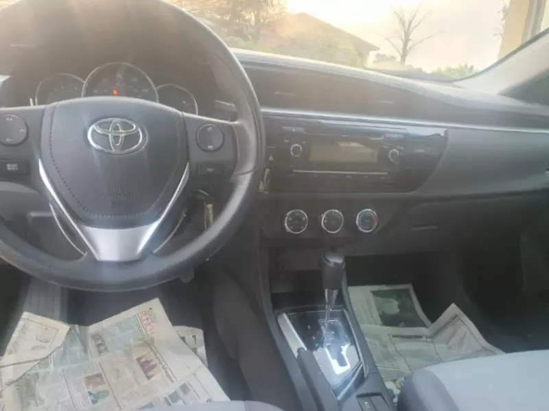 Toyota Corolla   - 2014