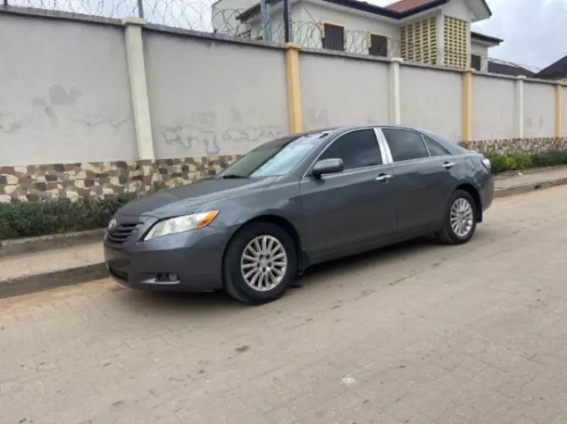 Toyota Camry   - 2007