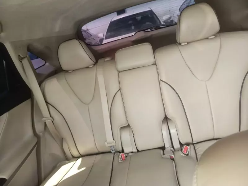 Toyota Venza   - 2010
