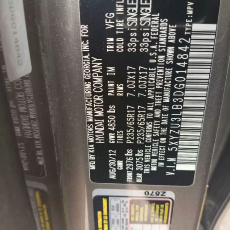 Hyundai Santa Fe   - 2012