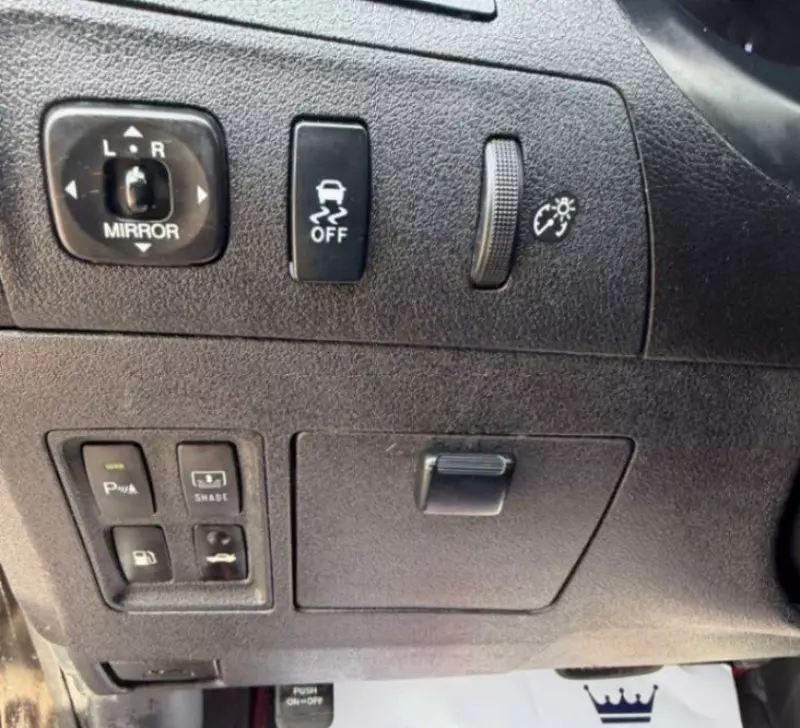 Lexus ES 350   - 2012