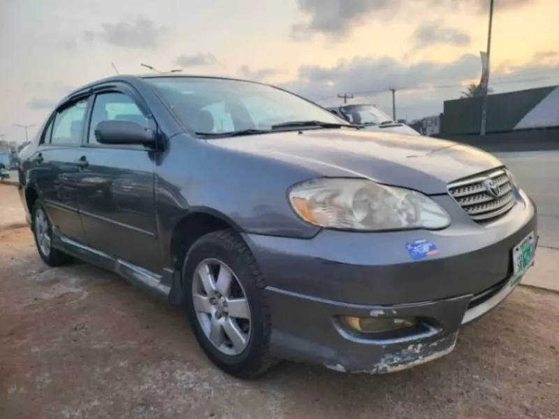 Toyota Corolla   - 2007