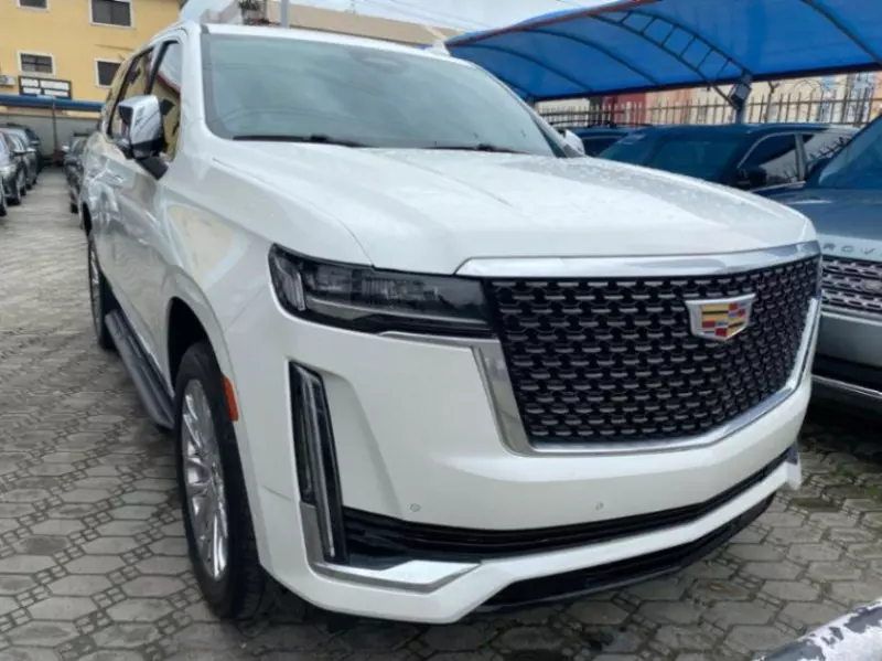 Cadillac Escalade   - 2023