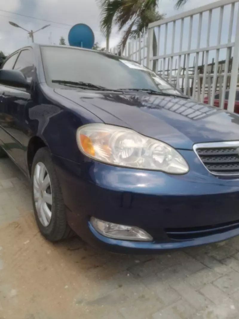Toyota Corolla   - 2006