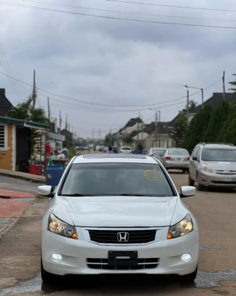 Honda Accord   - 2008