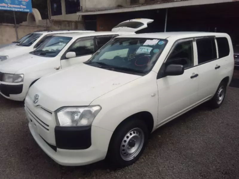 Toyota Probox    - 2018