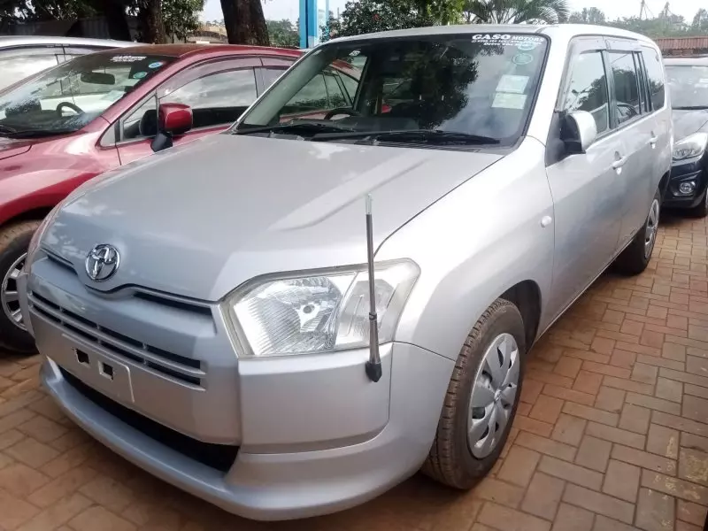 Toyota Probox    - 2016