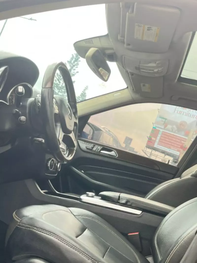 Mercedes-Benz ML 350   - 2012