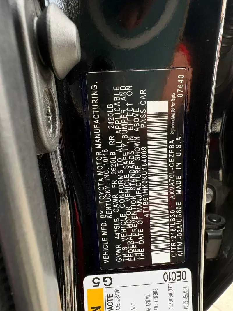 Toyota Camry   - 2019