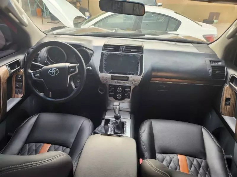 Toyota Landcruiser Prado   - 2019